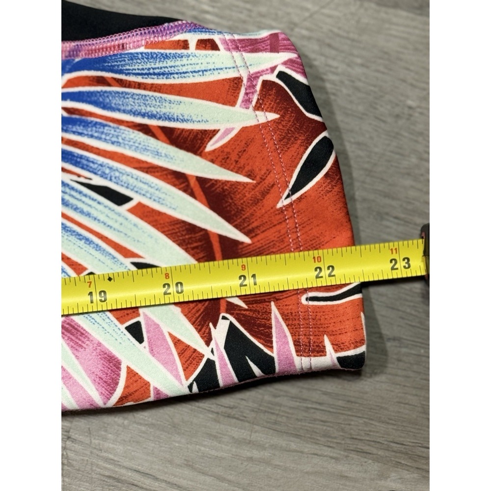 Nike Dri-FIT Icon Clash One Floral Hi-Rise Boho Leggings Size L Capri Comfort - Picture 5 of 11